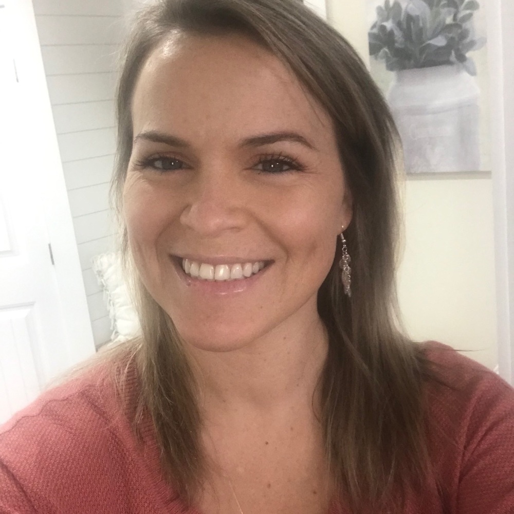 Meet your Posher, Kelli